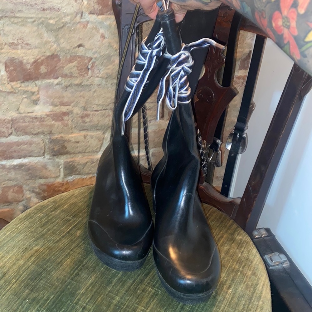 Sperry Rainboots